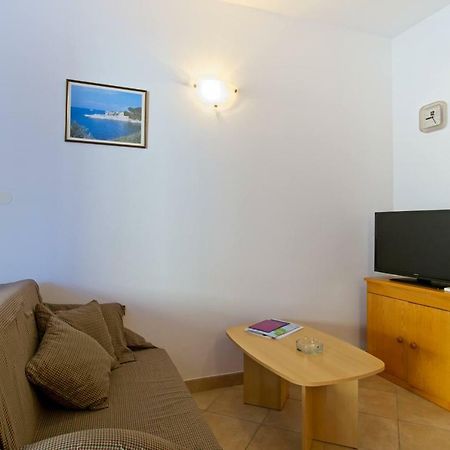 Apartmani Dorita Малий Лошинь Екстер'єр фото